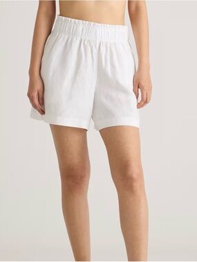 Women's White Elastic-Waist Linen Shorts